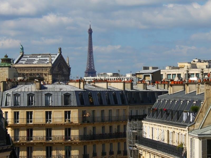 Couvreur zingueur à Paris et en Île-de-France Pourquoi les toits de Paris sont en zinc ?