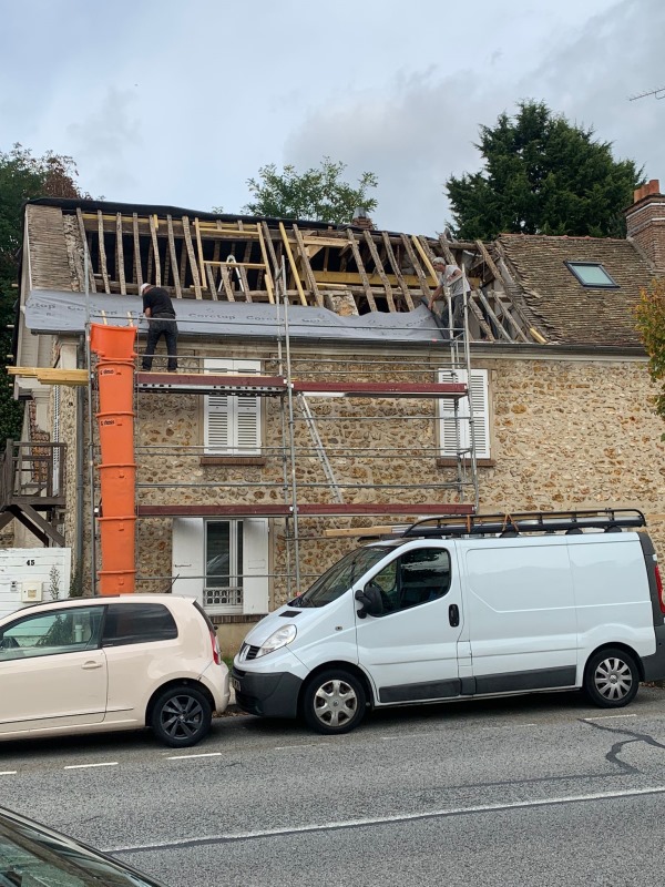 Restauration de toiture a plaisir