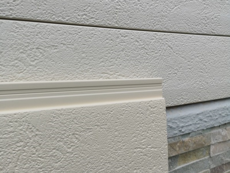 Bardage en PVC imitation bois