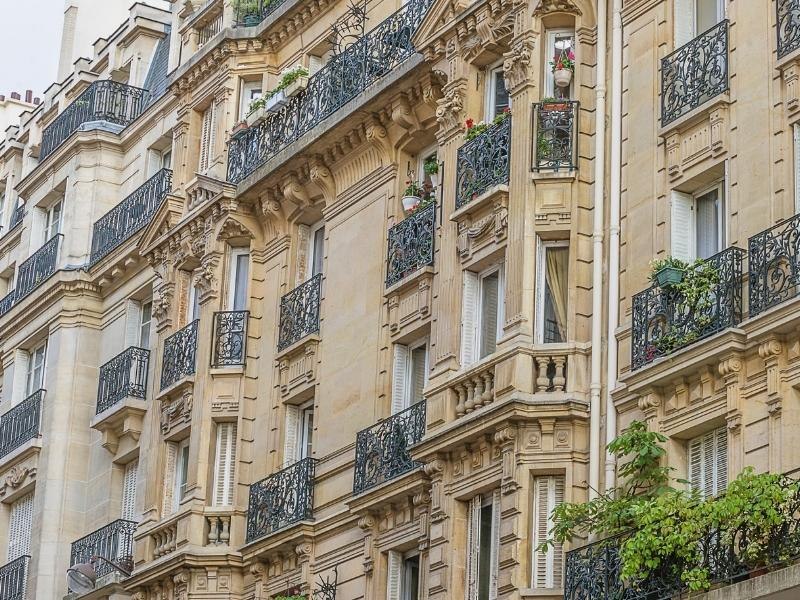 Façade d'un immeuble parisien