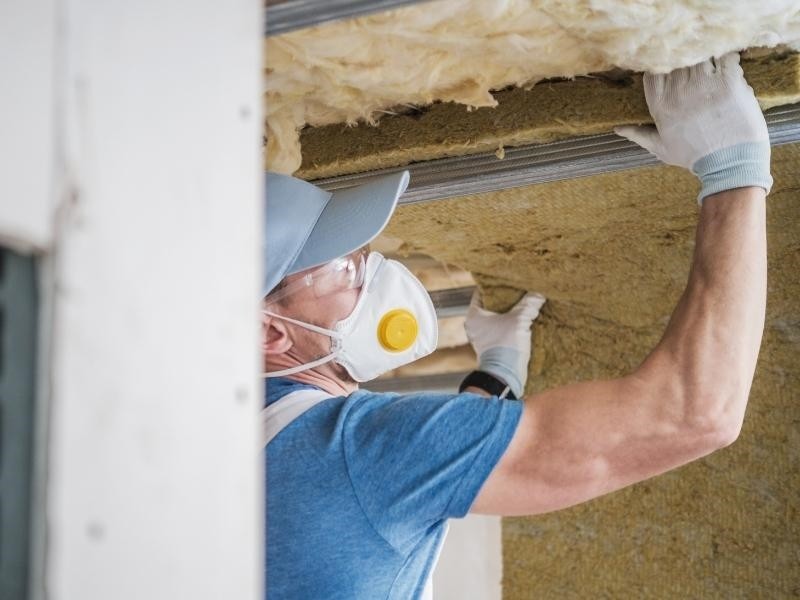 Isolation sous toiture zinc