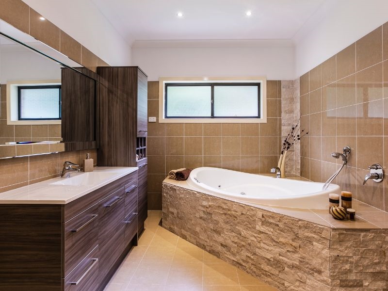 Créateur de salle de bain à Paris Rénovation d'une salle de bain parisienne
