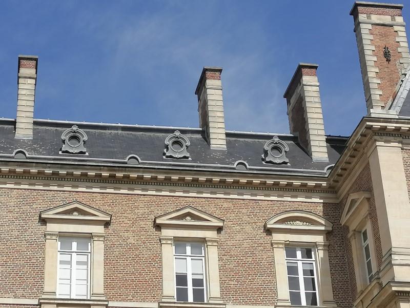Prix de pose d'une fenêtre oeil de boeuf en zinc