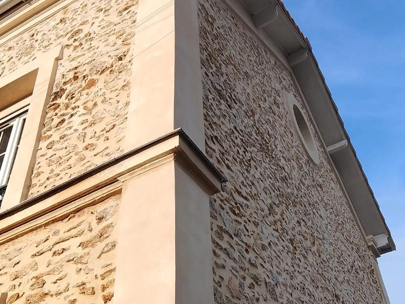 Entreprise de rénovation de façade à Paris et en Île-de-France Ravalement d'une façade en pierre