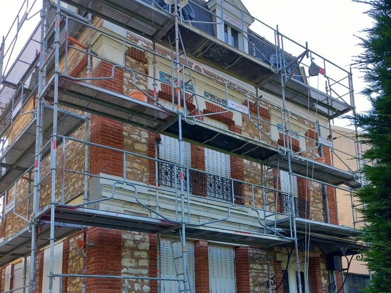 Ravalement des façades en pierre