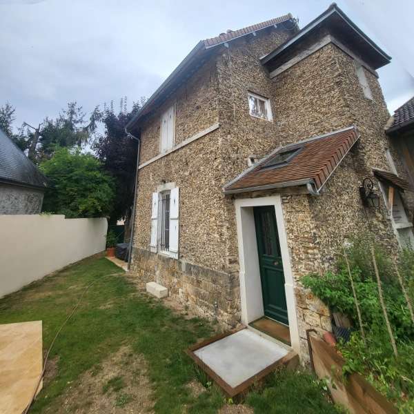 Ravalement maison pierre