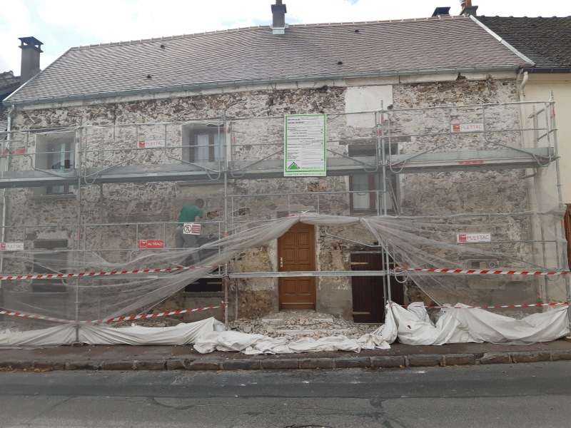 Piochage de facade seine et marne