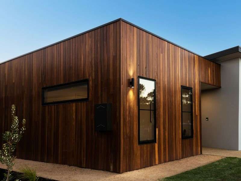 Habillage de façade en bois