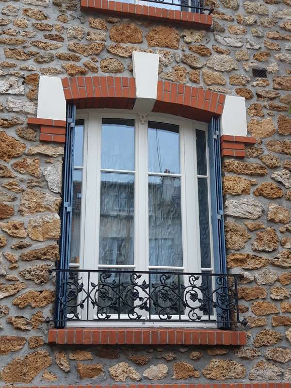 Renovation facade meuliere