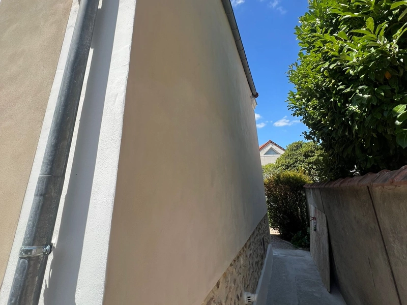 Crépi isolant extérieur