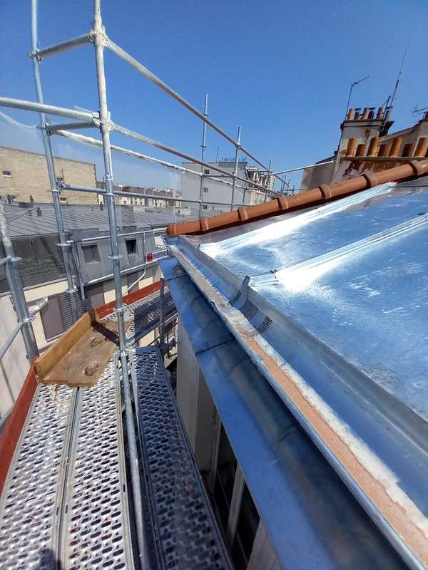 Remplacement toiture en tuiles 92