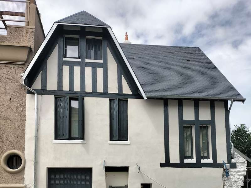 Maison à colombage moderne