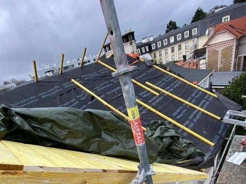 écran de sous-toiture définition