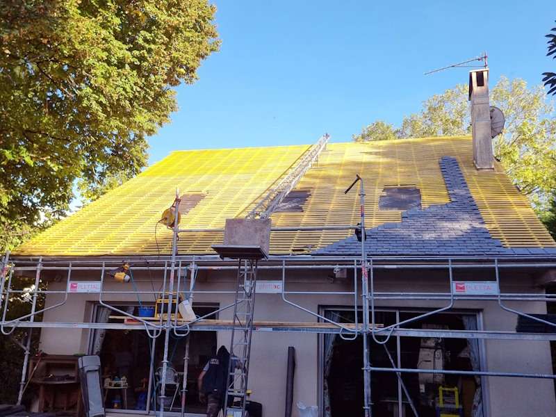 Réfection de toiture à Paris et en Île-de-France Changement de couverture de toit