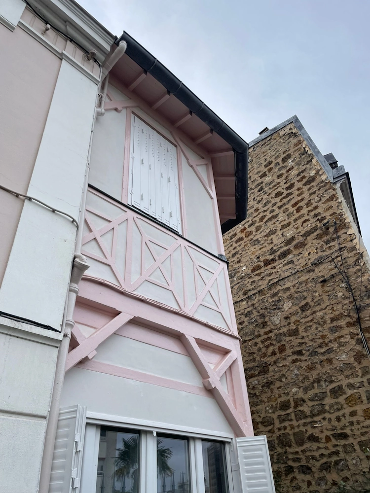 Ravalement colombages 92