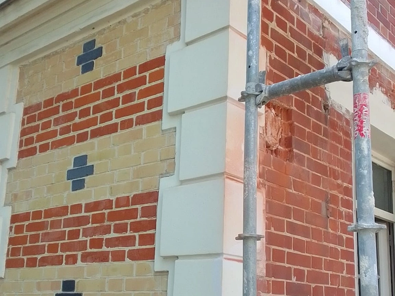 Modénature de façade à Paris et en Île-de-France Chaîne d'angle