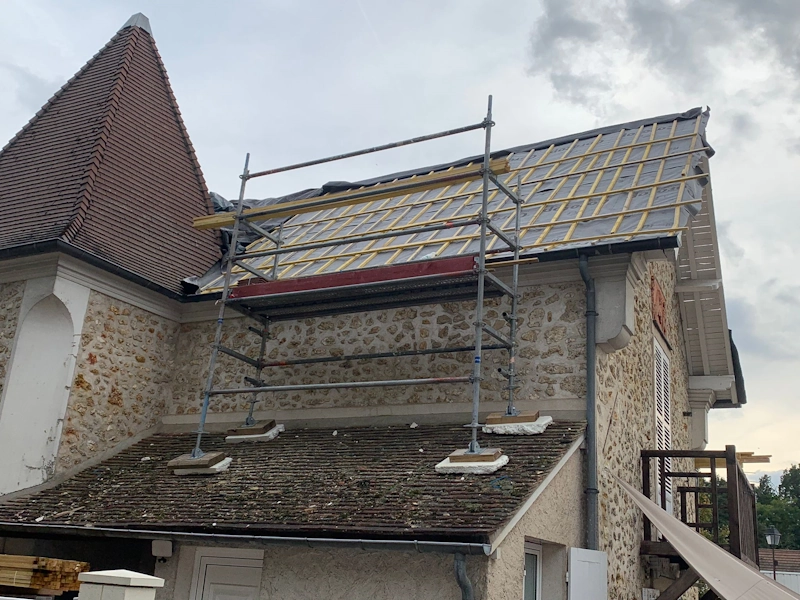 Entreprise de toiture Loges en Josas