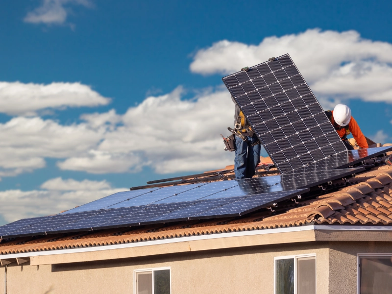 Réfection de toiture à Paris et en Île-de-France Rénovation de toiture et photovoltaïque
