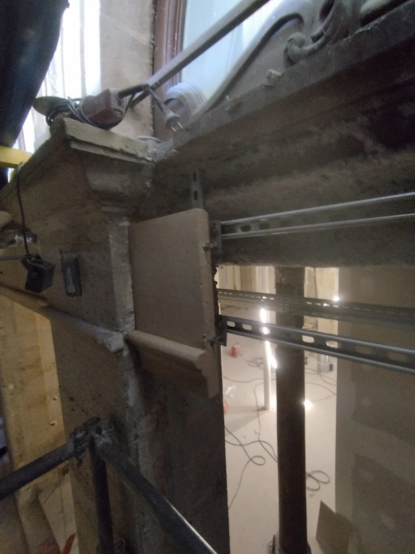 Detail renovation devanture a paris