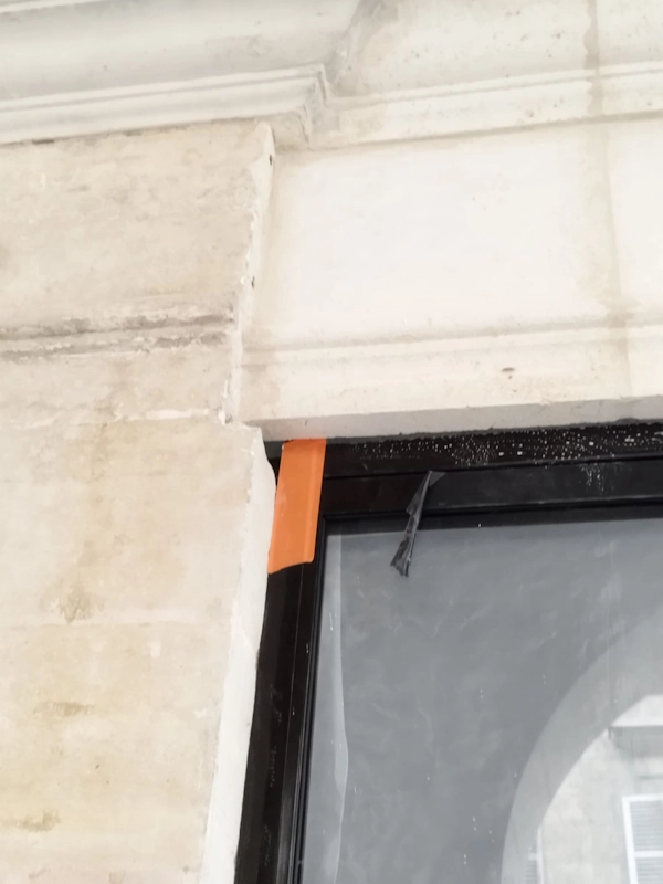 Detail renovation devanture paris