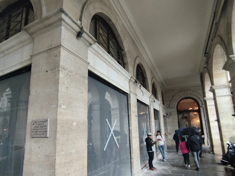 Nos ravalements Devanture pierre de taille à Paris