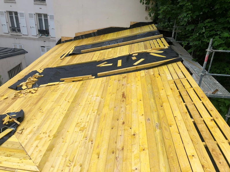 Surelevation de toiture paris