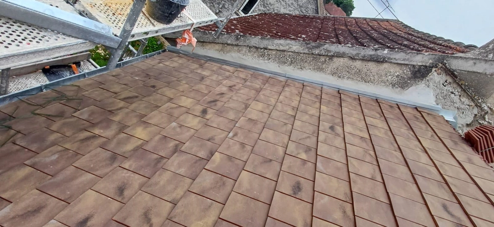Pose tuiles plates melun