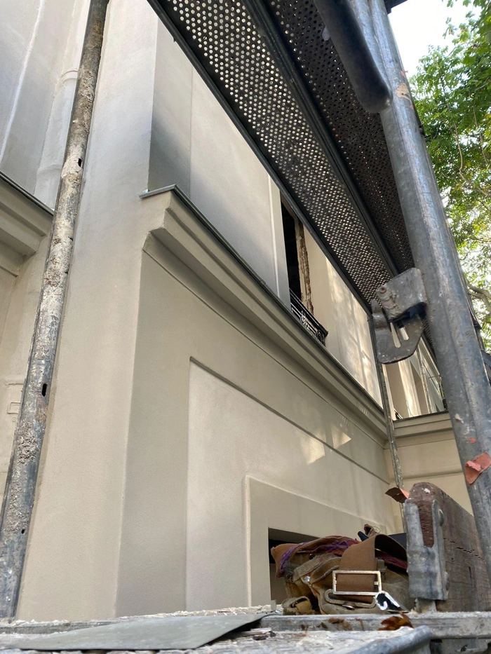 Modenature de facade chaux paris