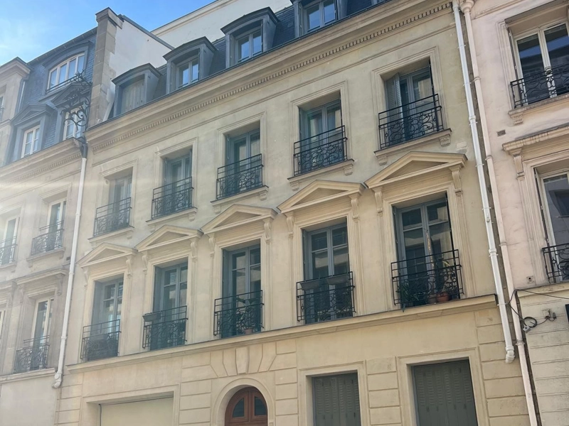 Nos ravalements Ravalement d'une façade en pierre à Paris