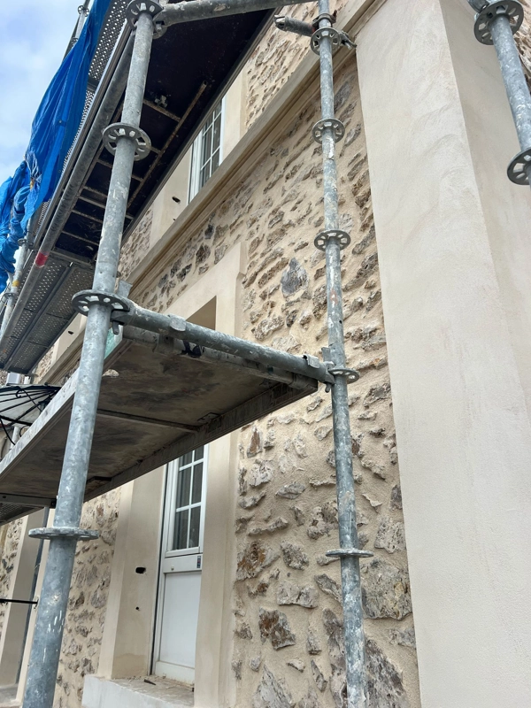 Entreprise ravalement pierre 93