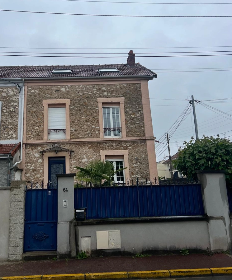 Ravalement de facade montfermeil 93 avant
