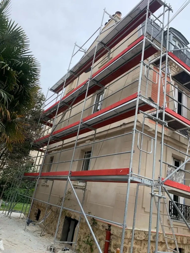Facadier le vesinet 78 823