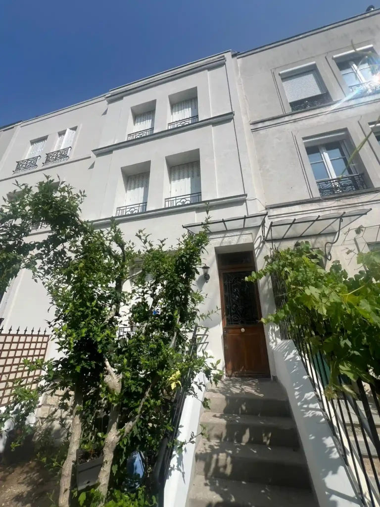 Facade isolee paris 13e