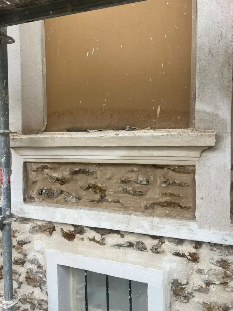 Intervention facade pierre rosny