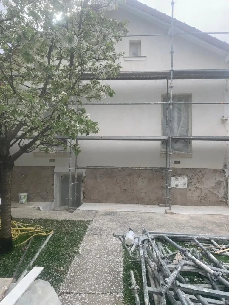 Nettoyage facade patrimoniale 93110