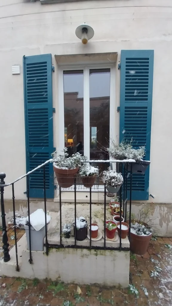 Travail enduit chaux facadier bagnolet