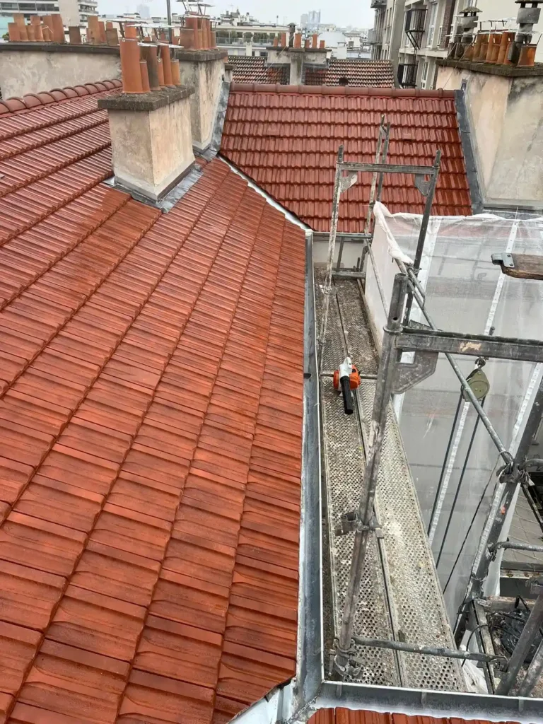 Tuiles rouges renovation paris 15e