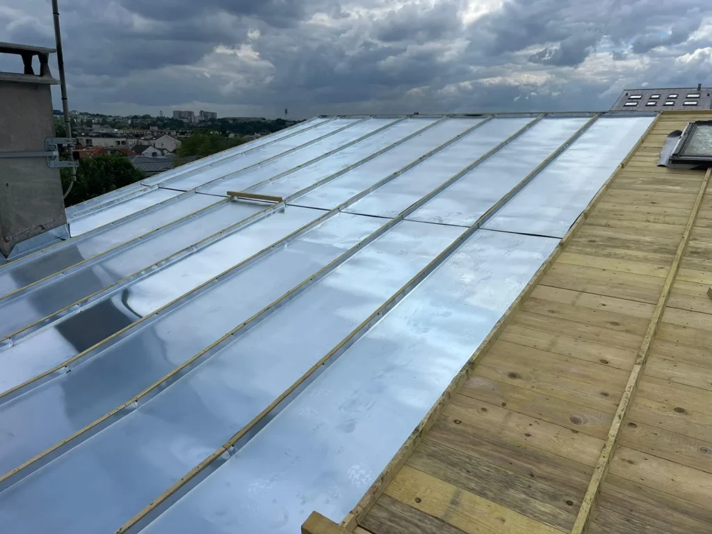 Zinc sur tasseaux perreux marne