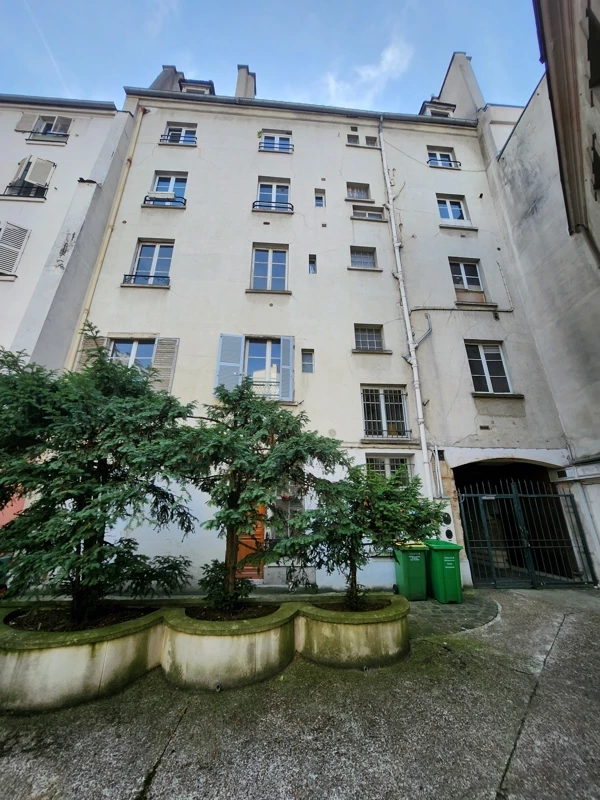 Chaux liege facade paris 75005 1