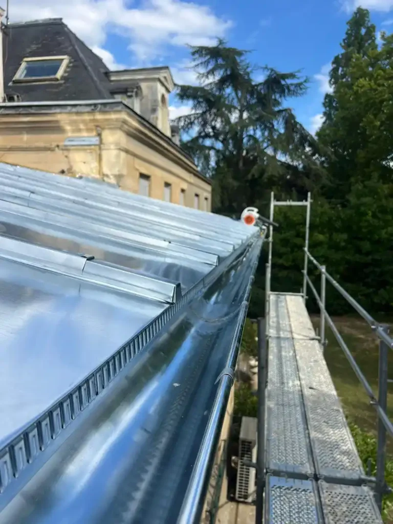 Renovation toiture historique milon