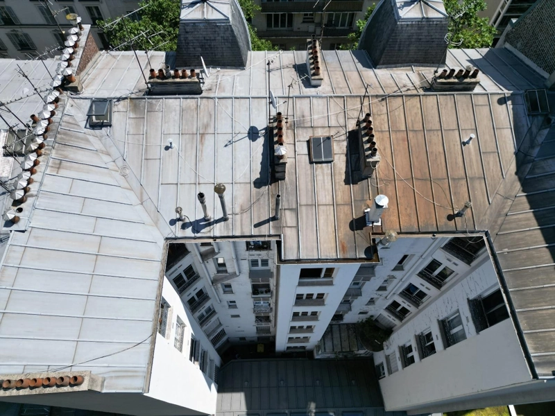 Réfection de toiture à Paris et en Île-de-France Tarif d'une inspection de toiture par drone