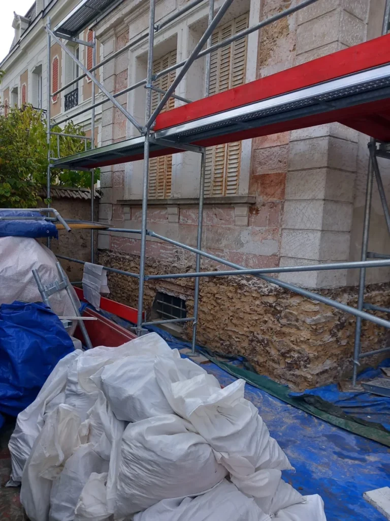 Entreprise travaux facade verrieres le buisson