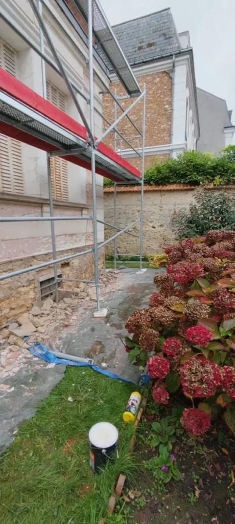 Renovation enduit stuc verrieres le buisson