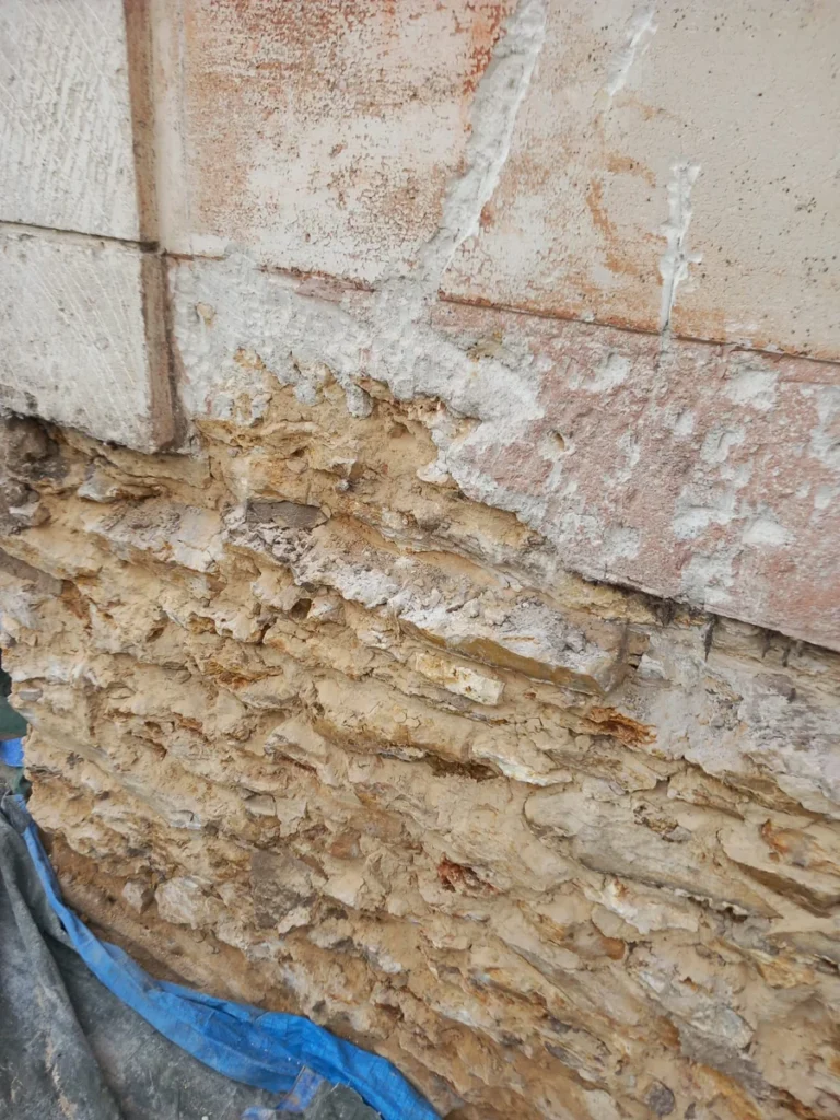 Traitement fissures facade verrieres le buisson