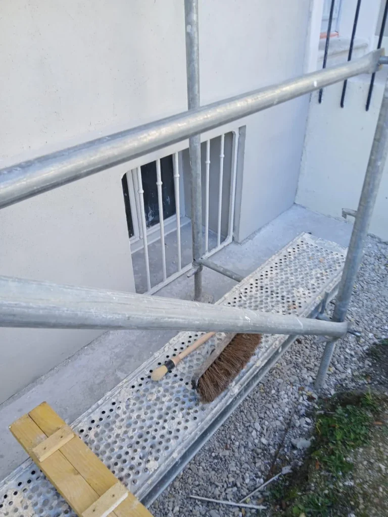 Travaux enduit chaux montreuil