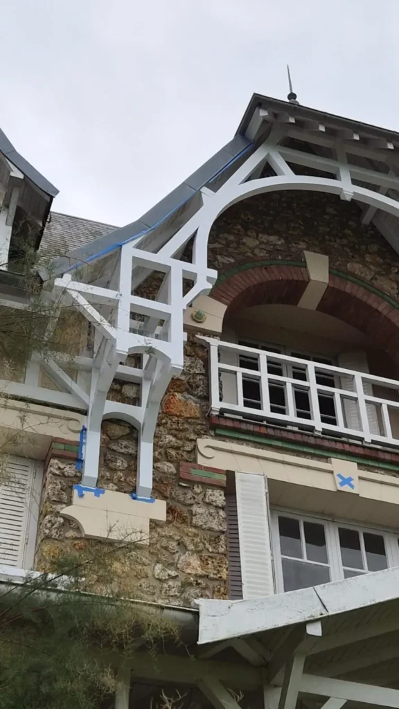 Travaux toiture residentielle sceaux