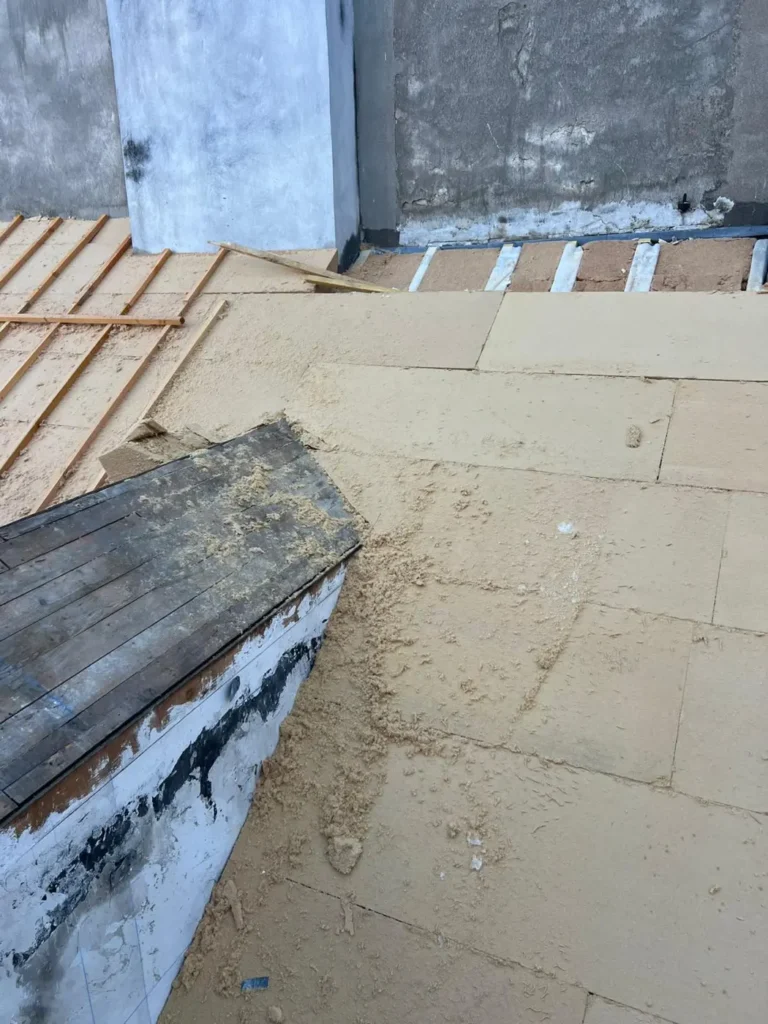Chantier sarking toiture zinc paris 10e
