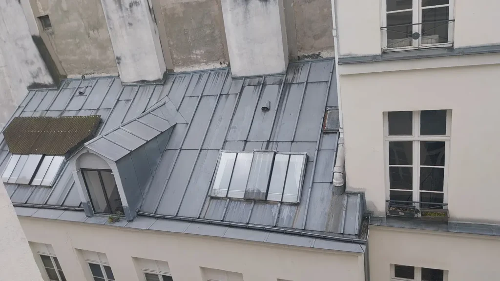 Renovation toiture zinc sur tasseaux paris 10e couvreur zingueur