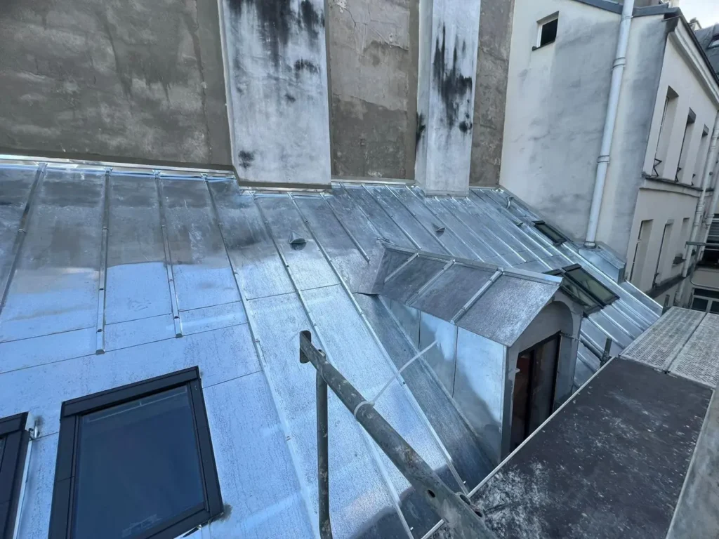 Travaux sarking toiture paris 10e