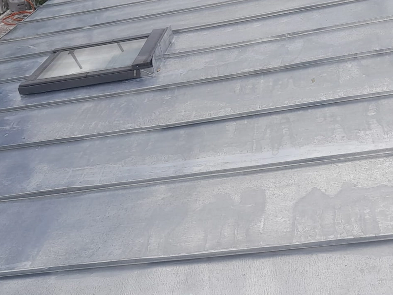 Atouts toiture zinc joint debout
